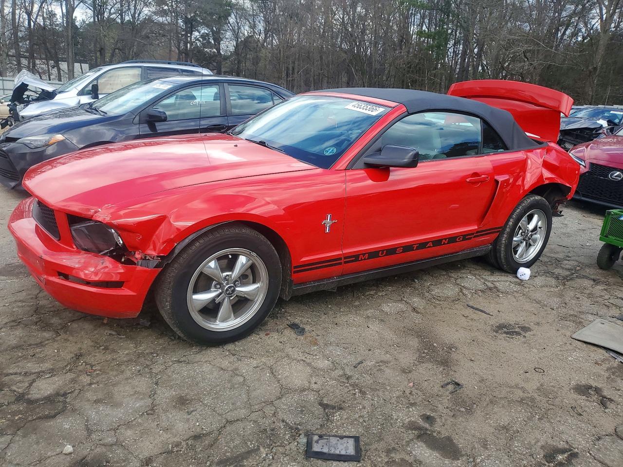 Salvage Ford Mustang Image