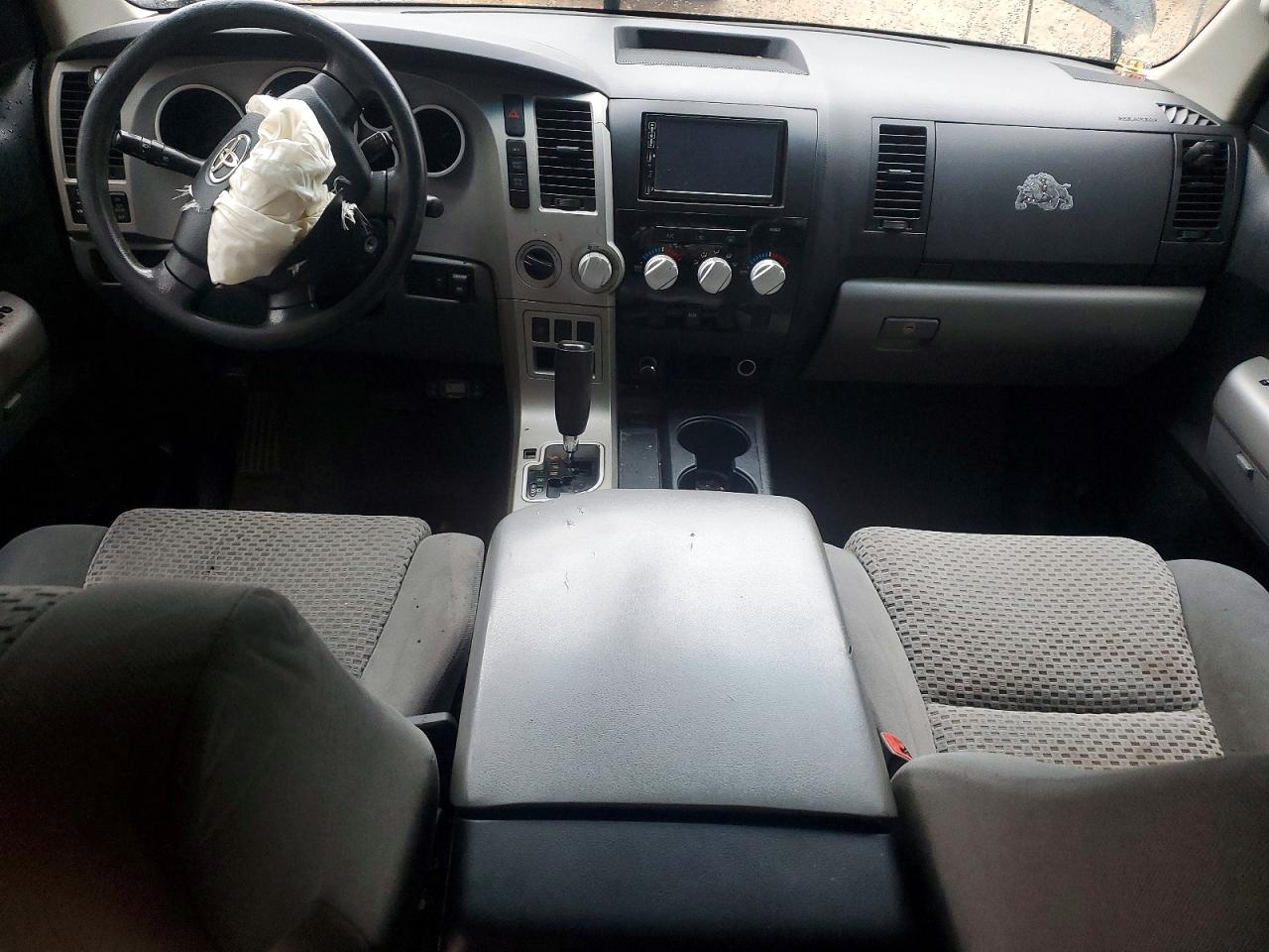 Toyota Tundra Sr5