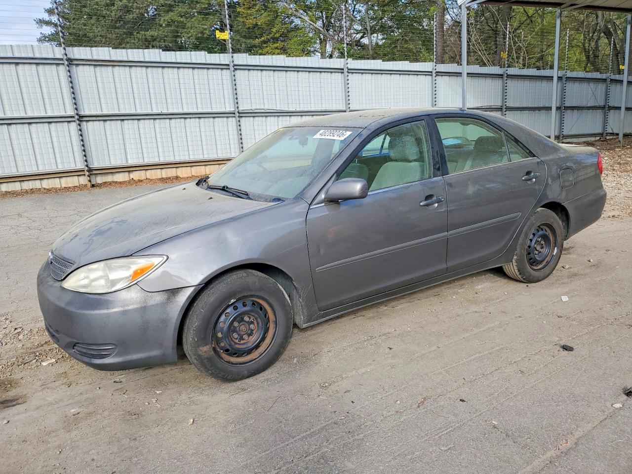 Salvage Toyota Camry Image