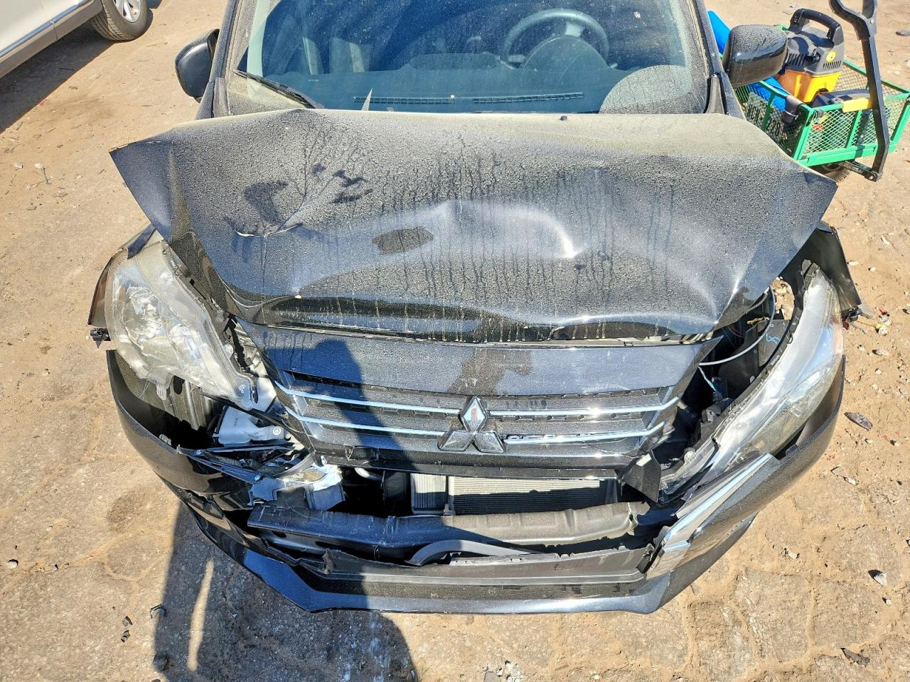 Mitsubishi Mirage Es