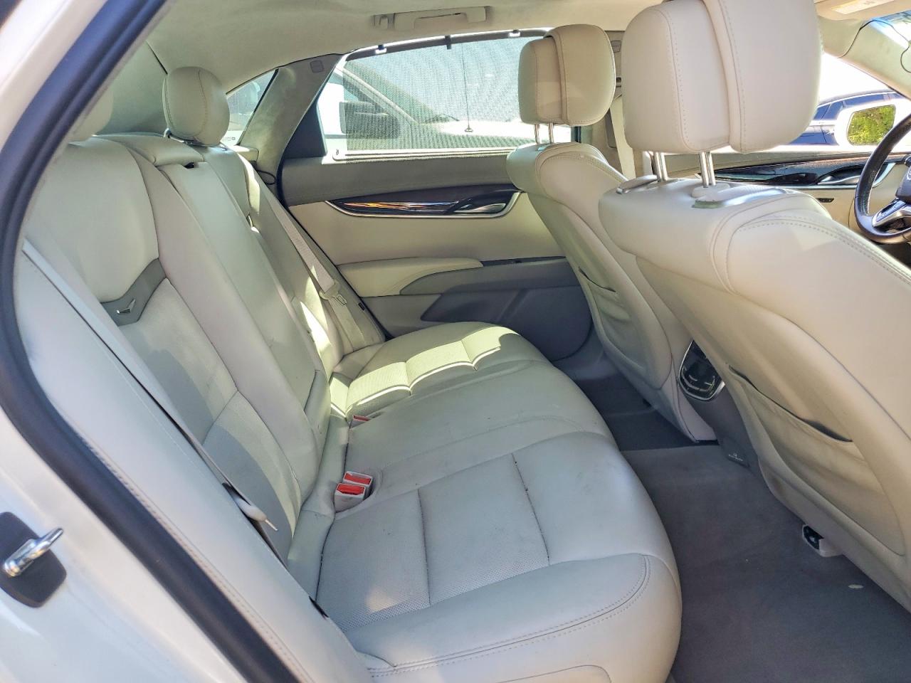 Cadillac XTS Platinum