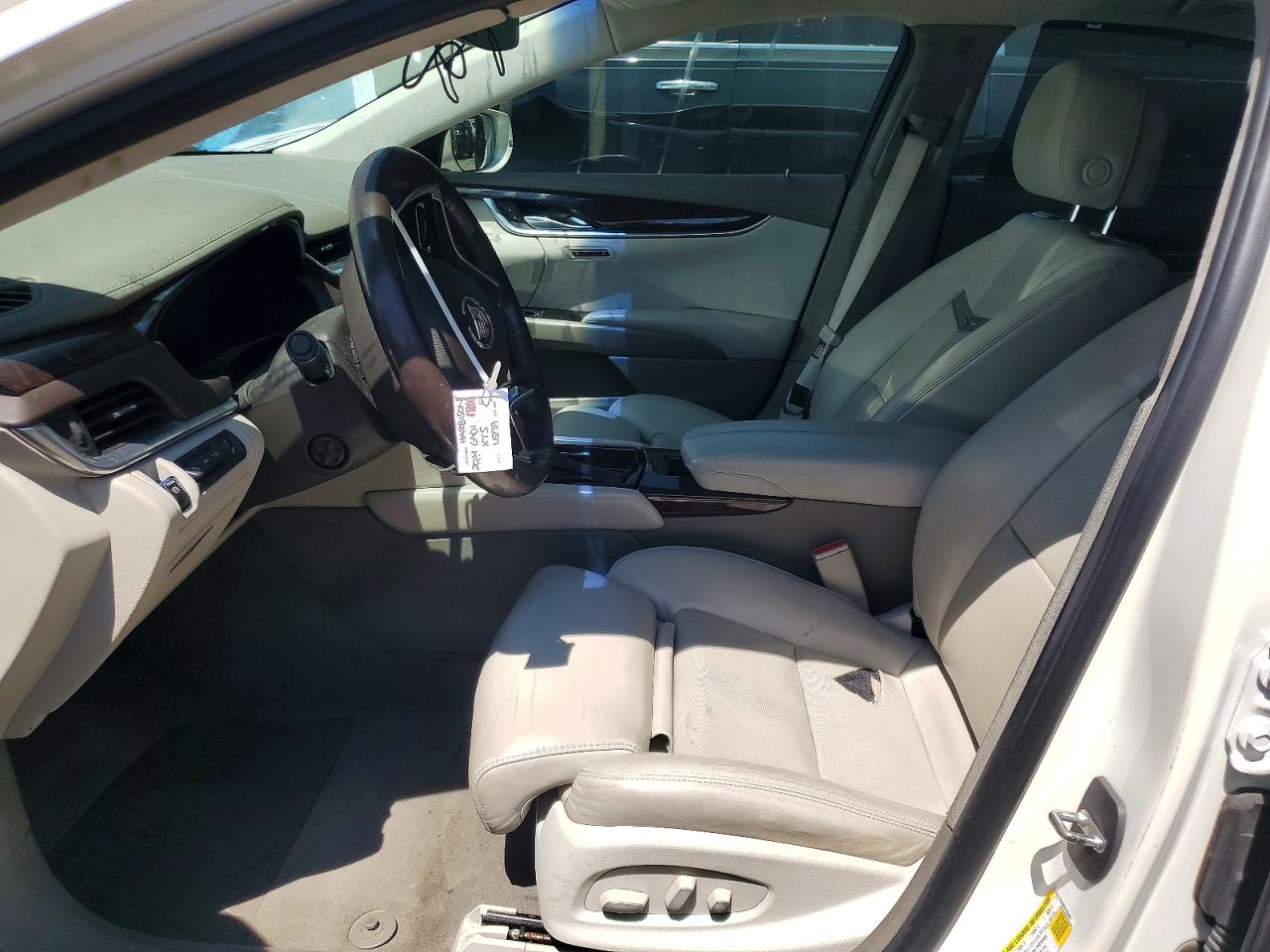 Cadillac XTS Platinum