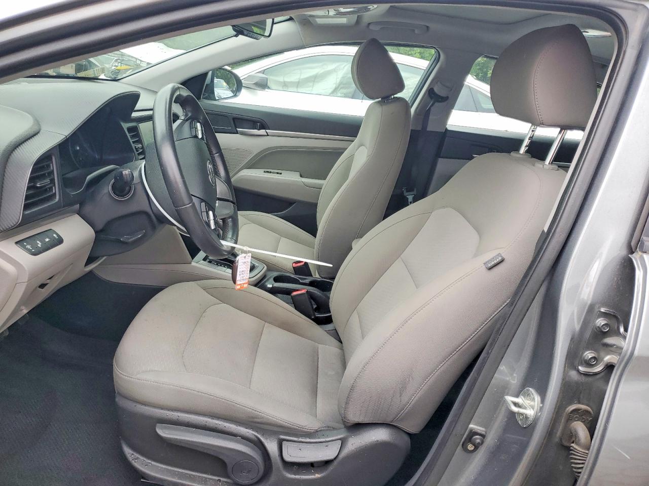 Hyundai ELANTRA Value Edition