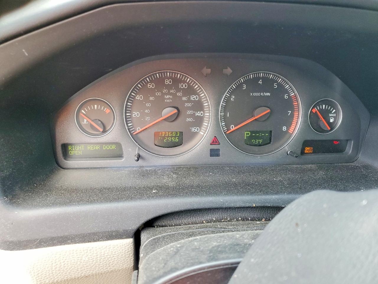 Volvo S60 T5