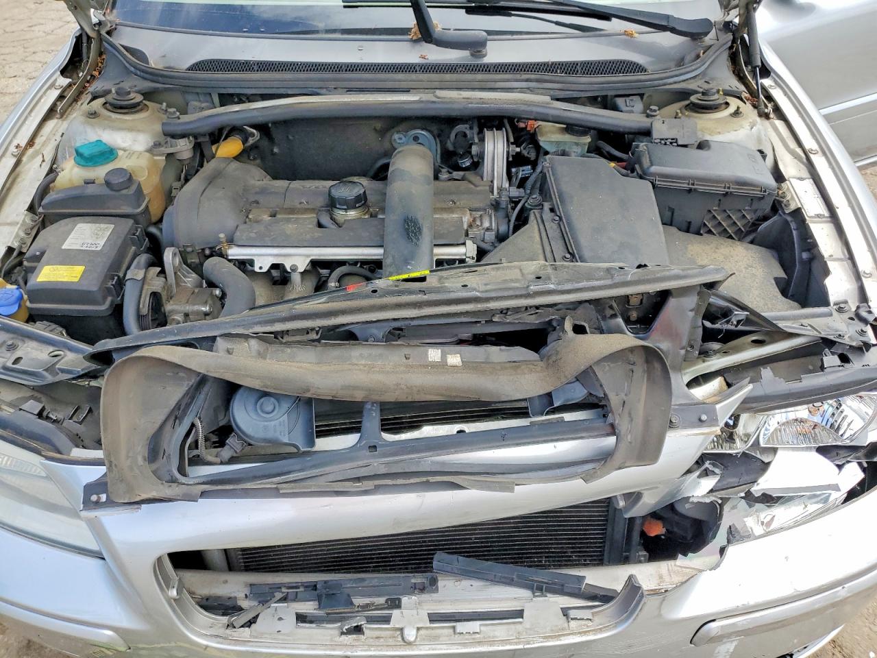 Volvo S60 T5