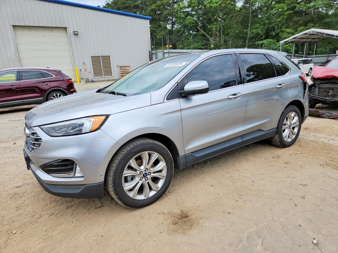Salvage Ford Edge Image