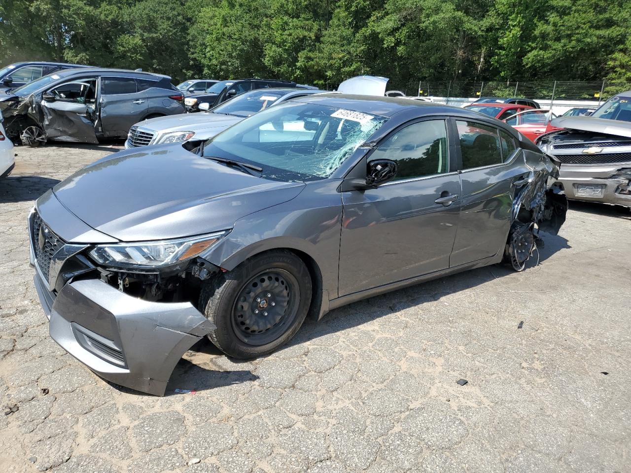 Salvage Nissan Sentra Image
