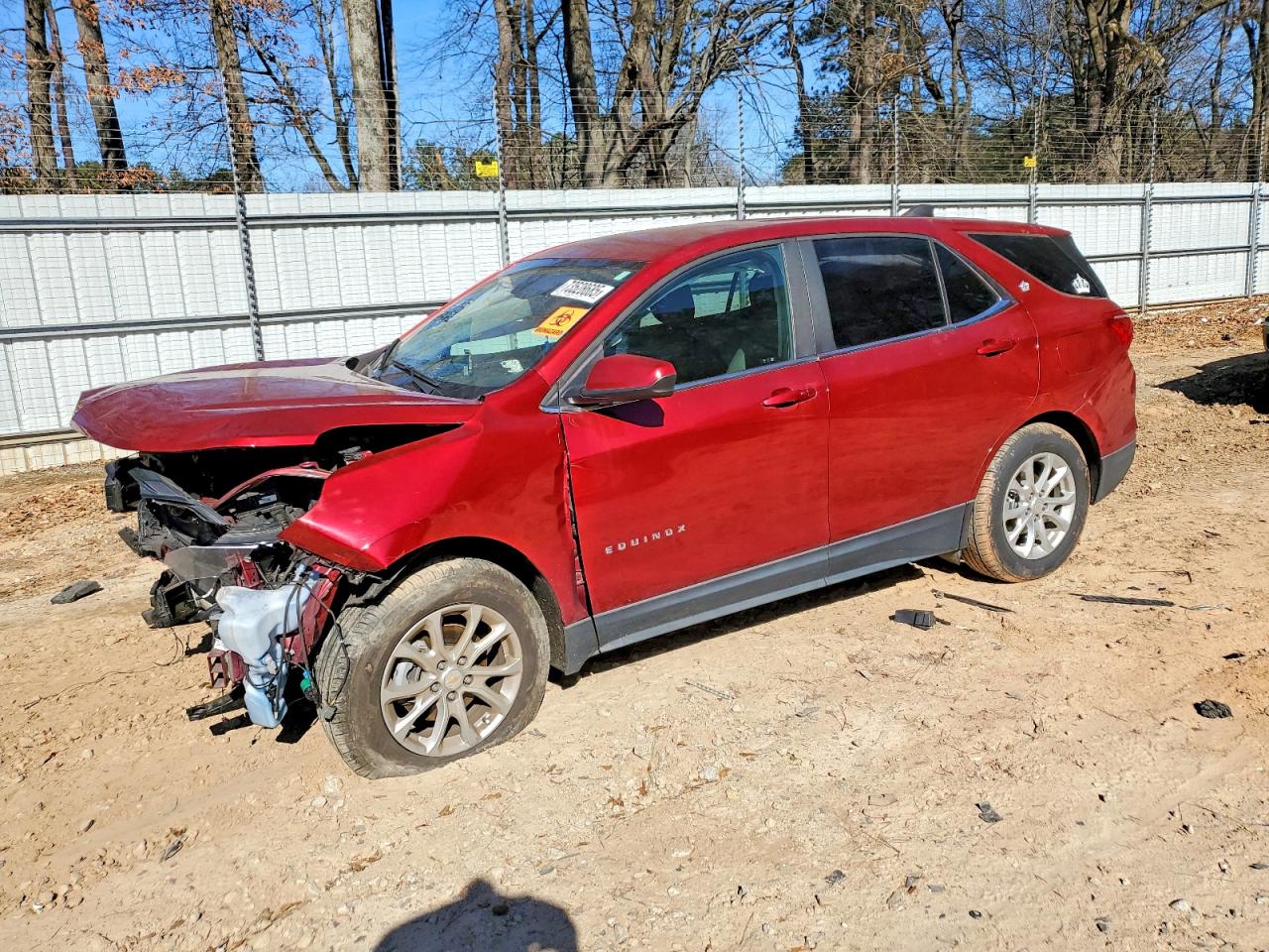 Salvage Chevrolet Equinox Image