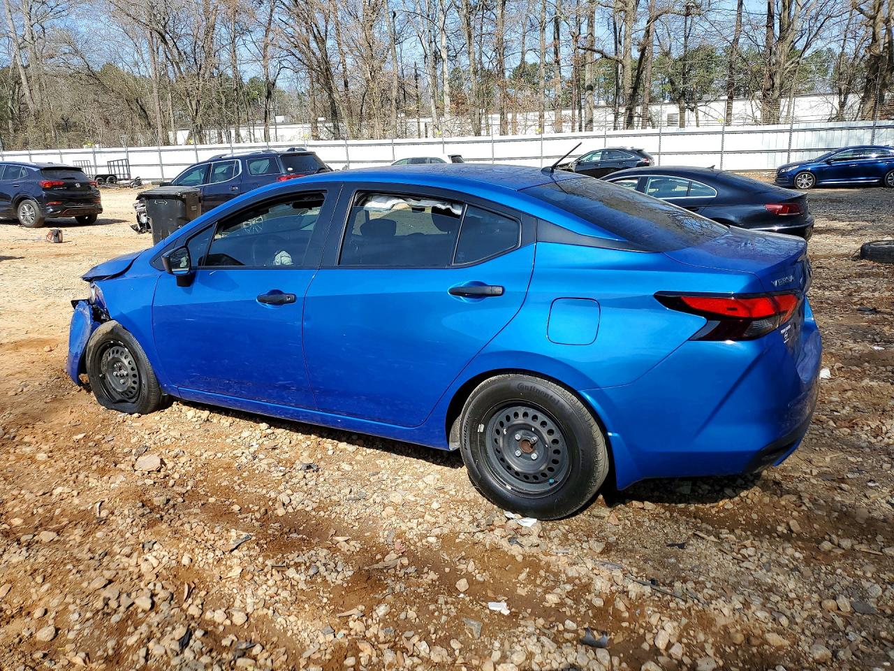 Nissan Versa S