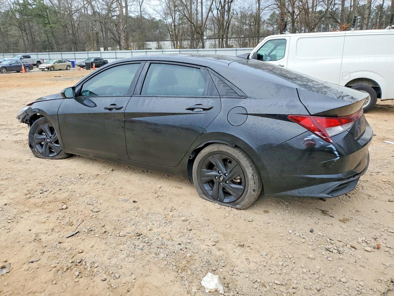 Hyundai ELANTRA Sel