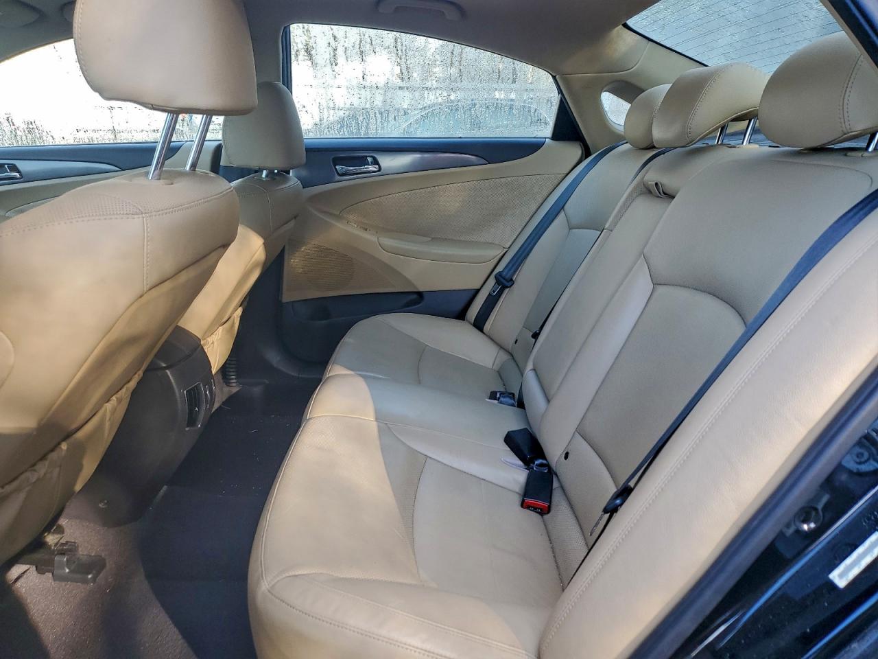 Hyundai SONATA Hybrid