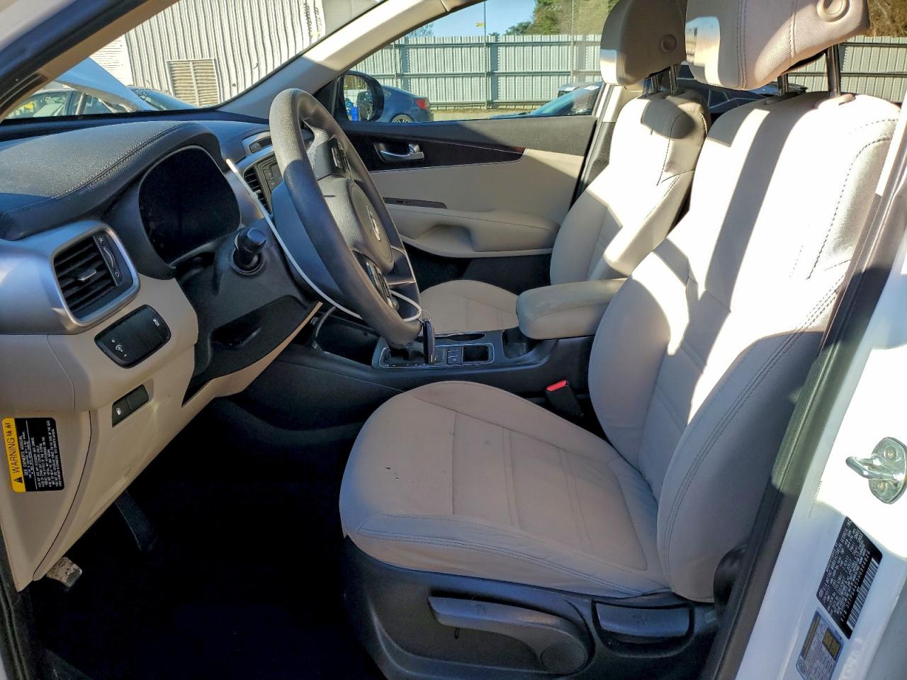 Kia Sorento Lx V6