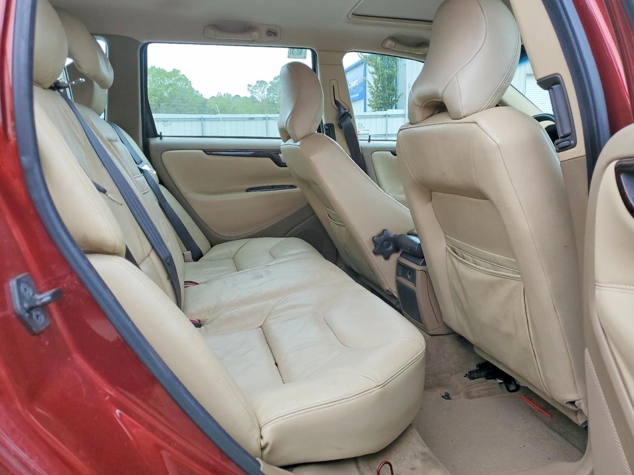 Volvo V70 2.4t