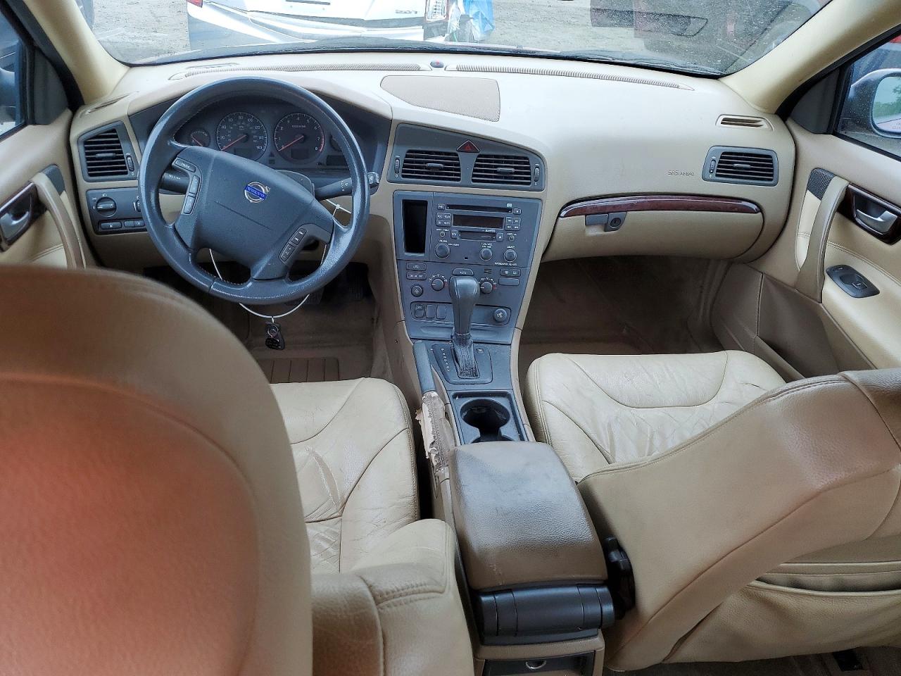 Volvo V70 2.4t