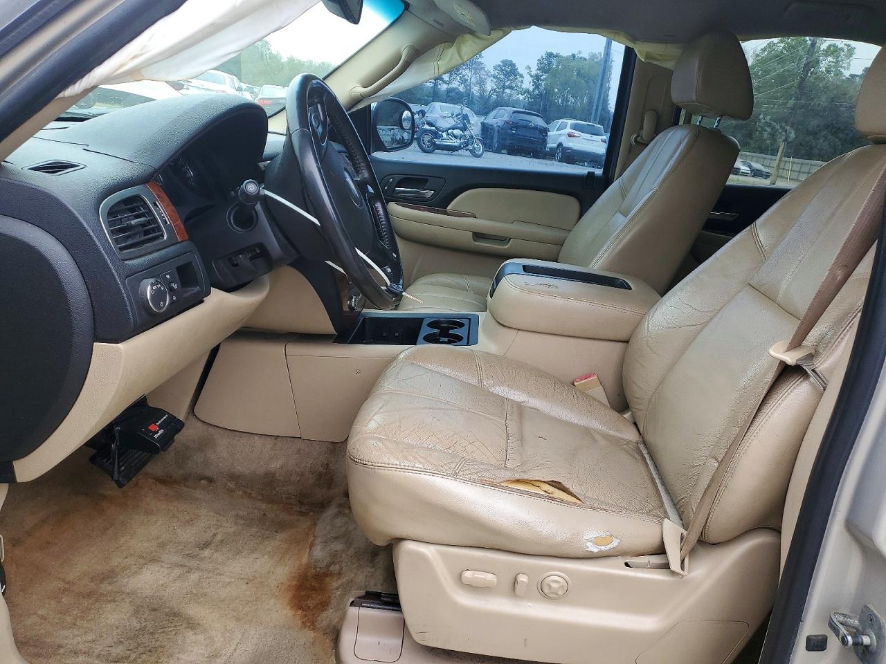 Chevrolet Tahoe C1500