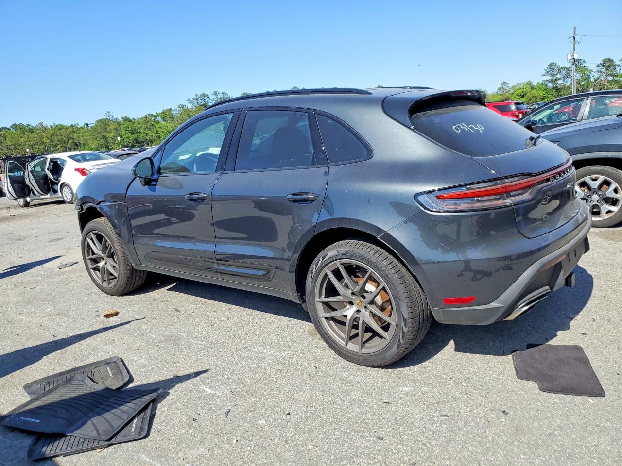 Porsche Macan Base Base