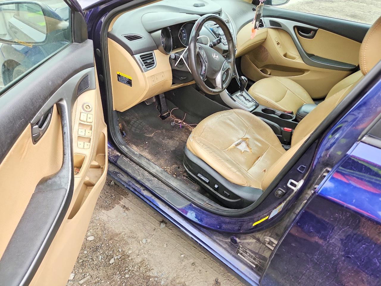Hyundai ELANTRA Limited