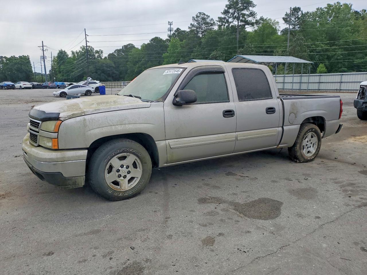Salvage Chevrolet Silverado Image
