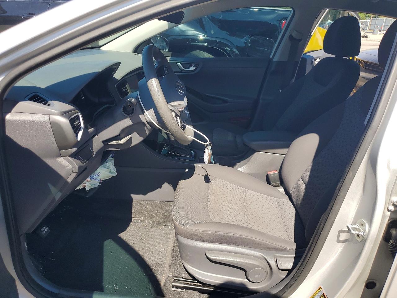 Hyundai Ioniq Blue