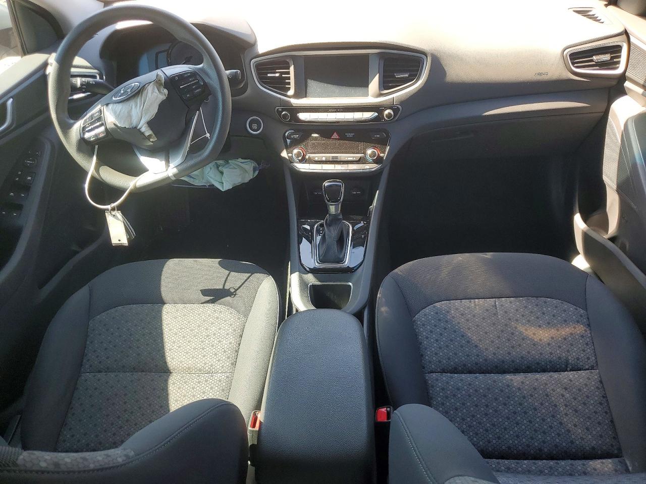 Hyundai Ioniq Blue
