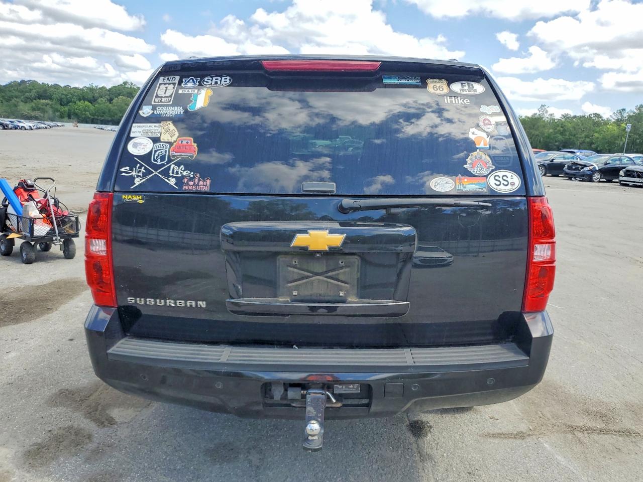 Chevrolet Suburban C1500 Lt
