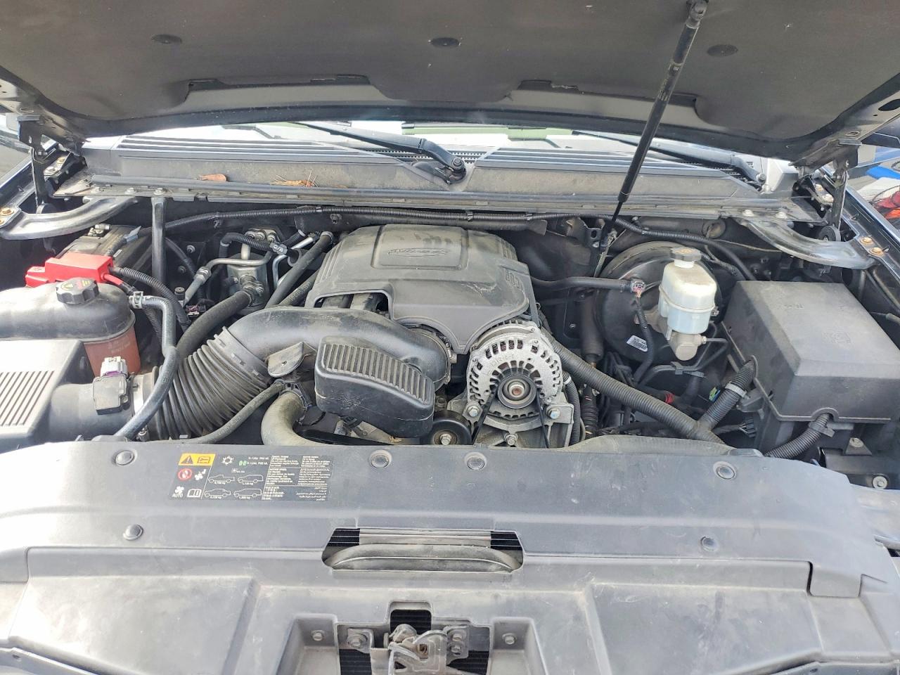 Chevrolet Suburban C1500 Lt