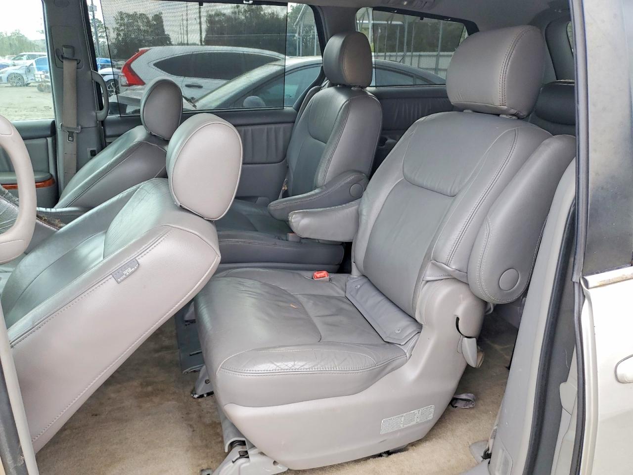 Toyota Sienna Xle