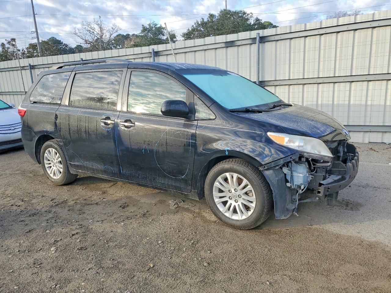 Toyota Sienna Xle Premium 8-passenger