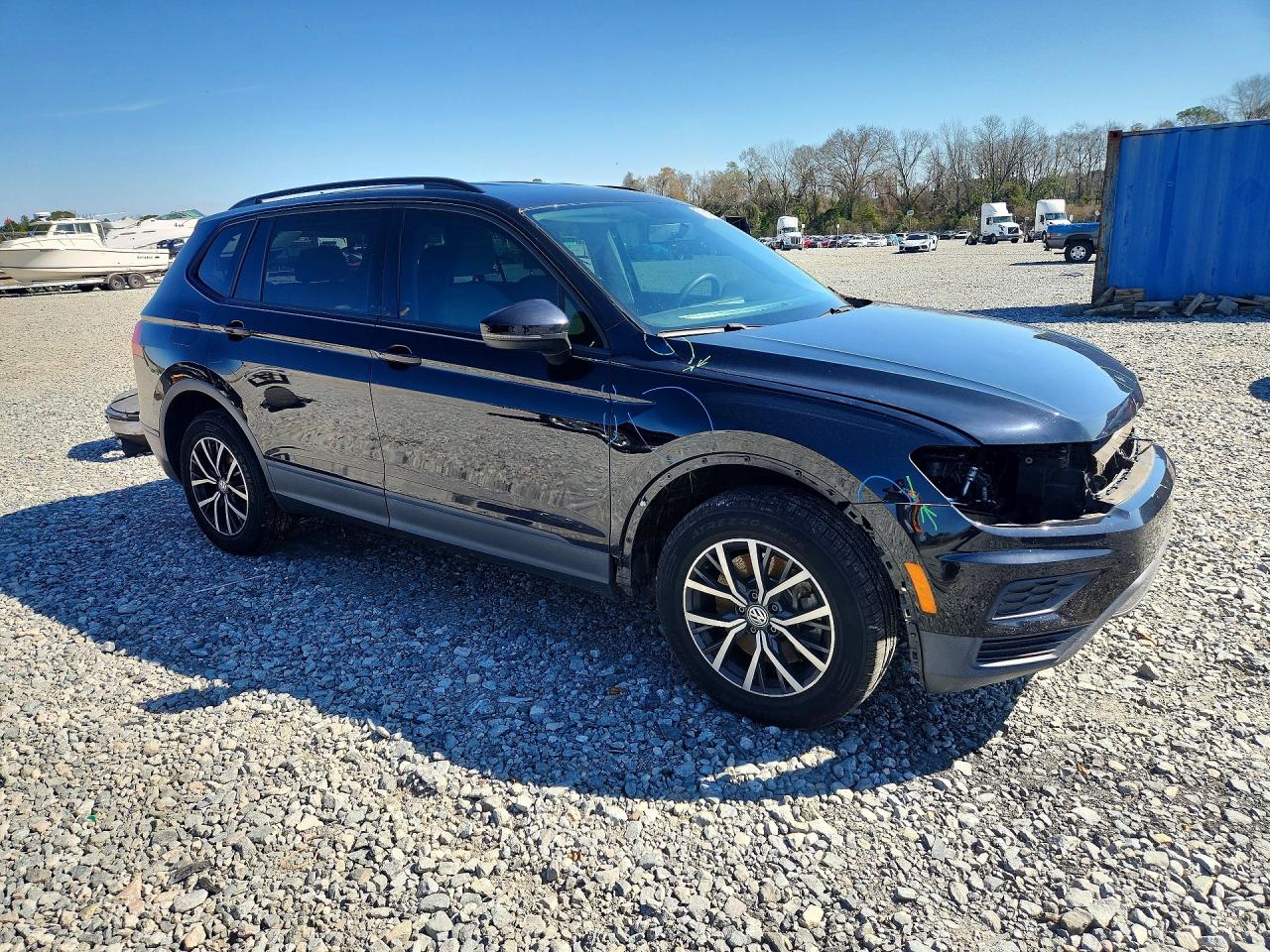Volkswagen Tiguan S