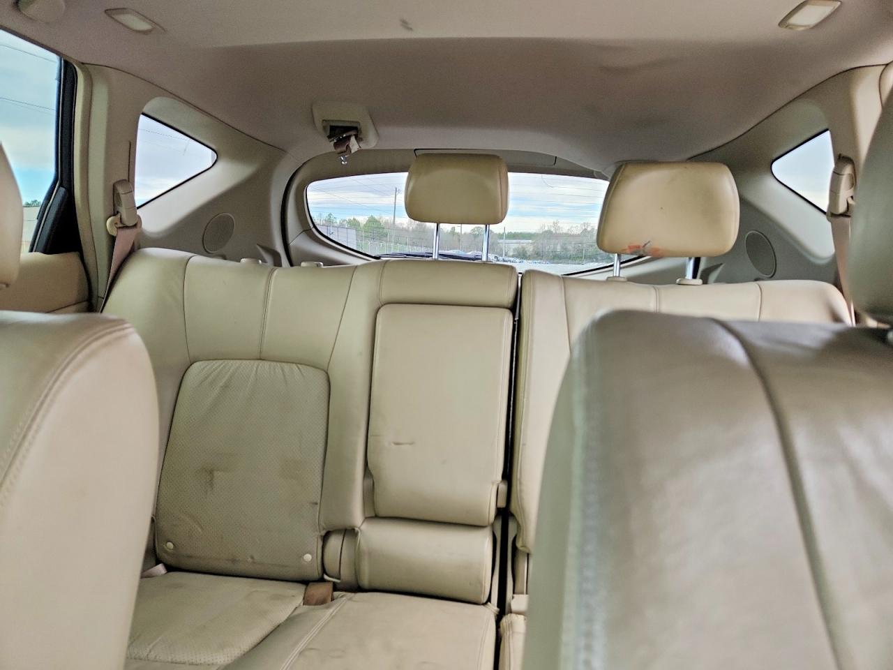 Nissan Murano S