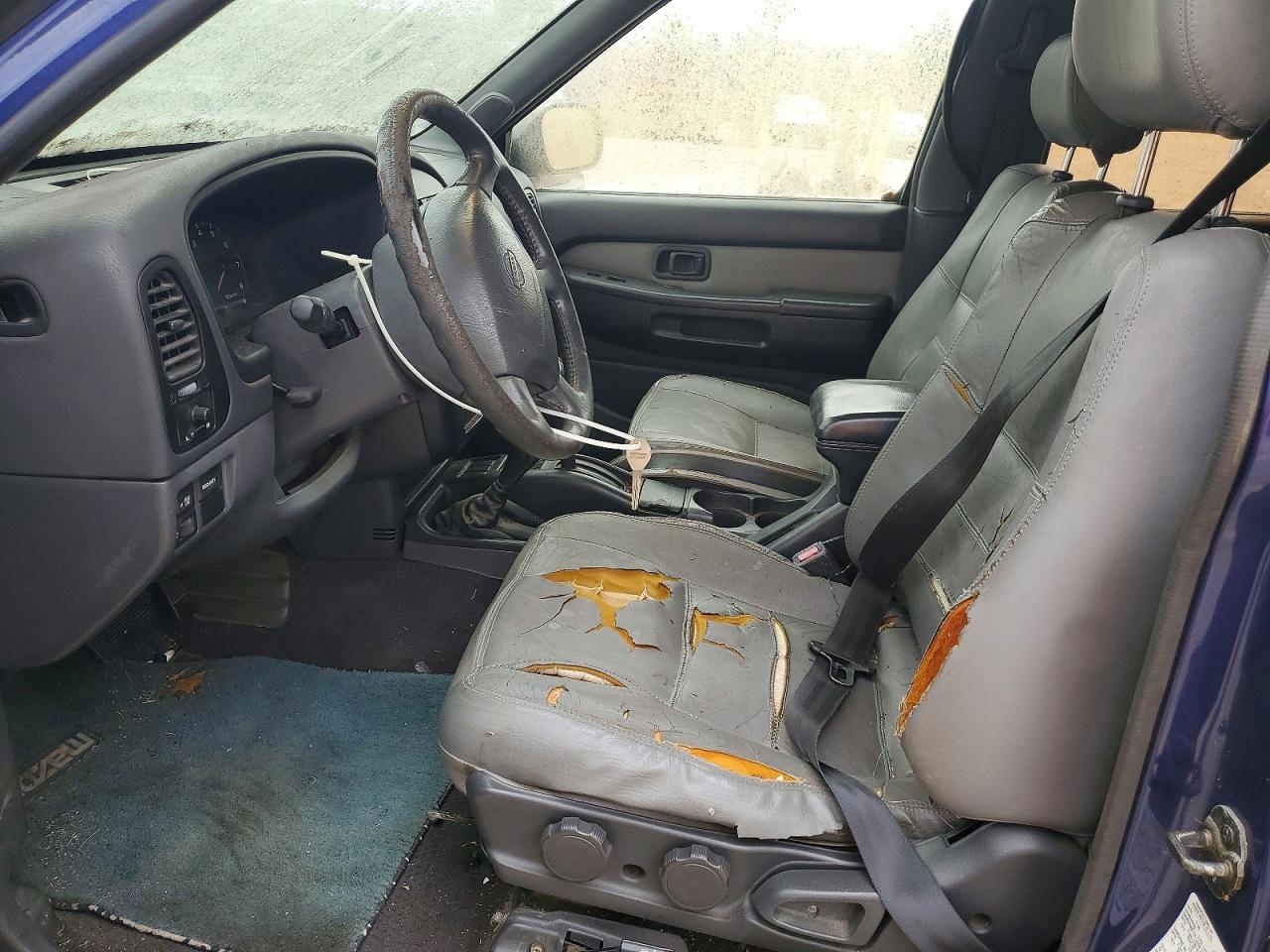Nissan Pathfinder Xe