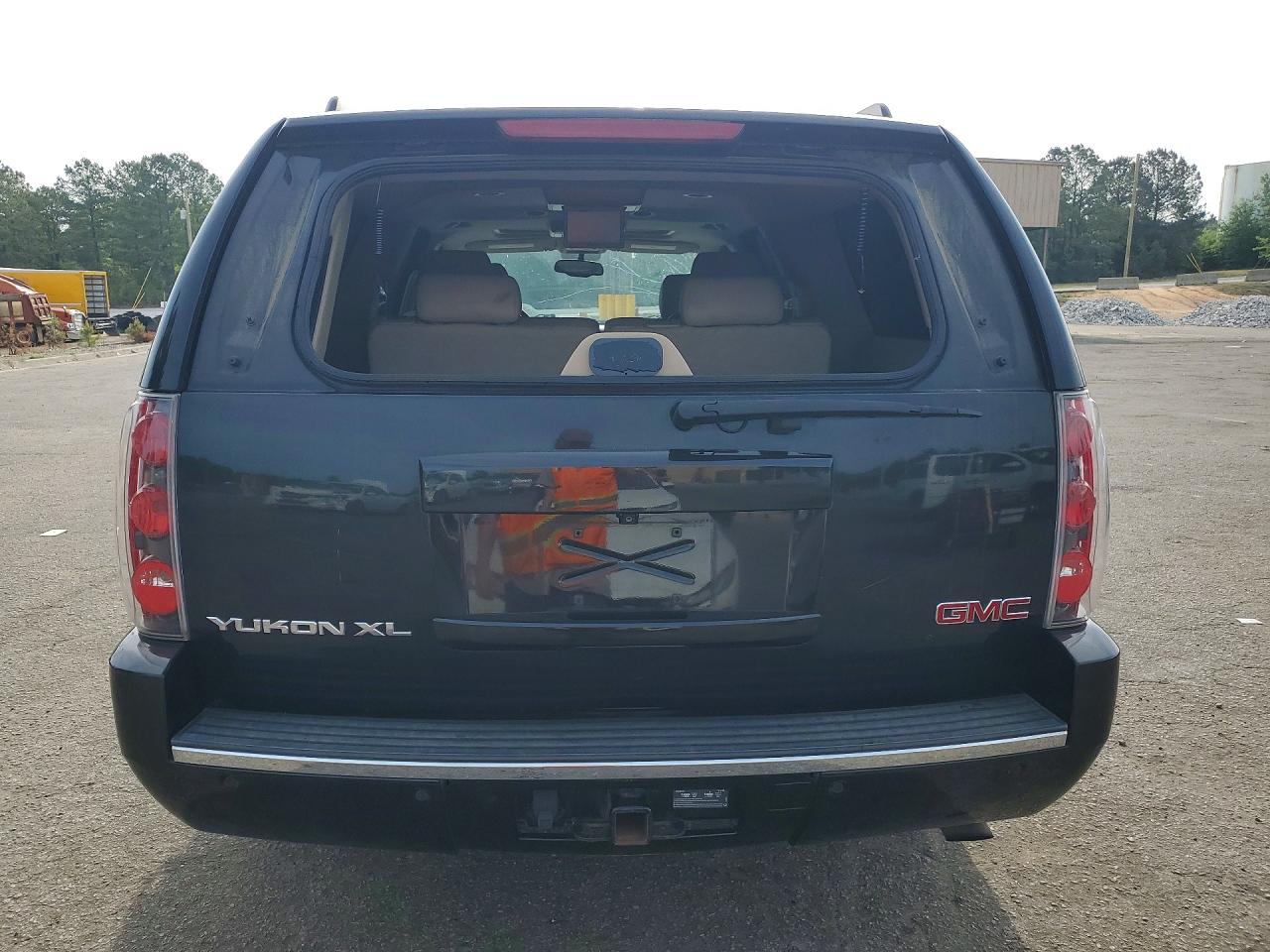 GMC Yukon Denali