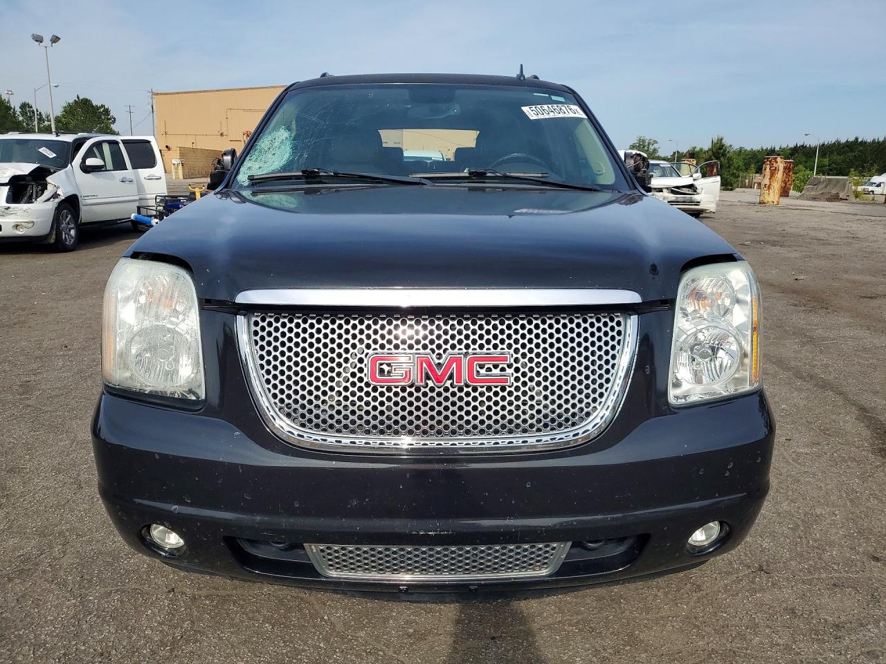 GMC Yukon Denali