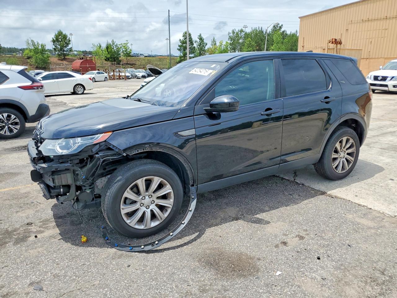 Salvage Land Rover Discovery Image