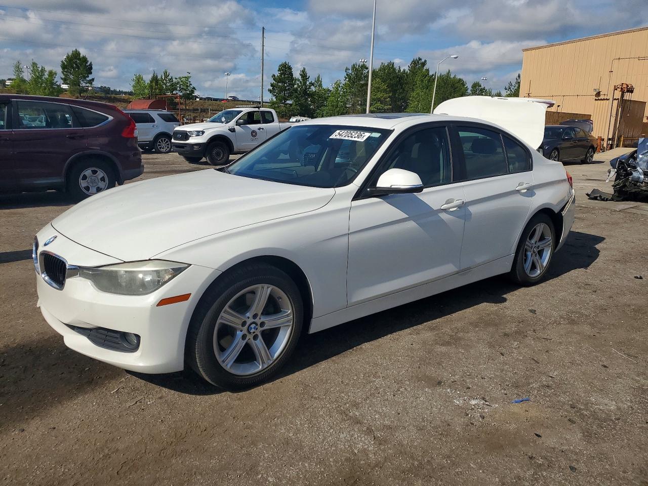 Salvage BMW 3 Series Image
