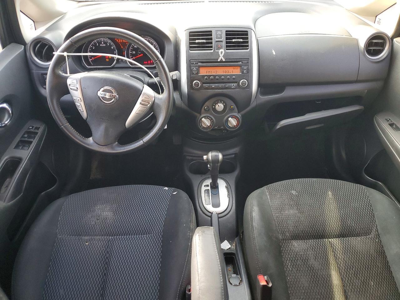 Nissan Versa S