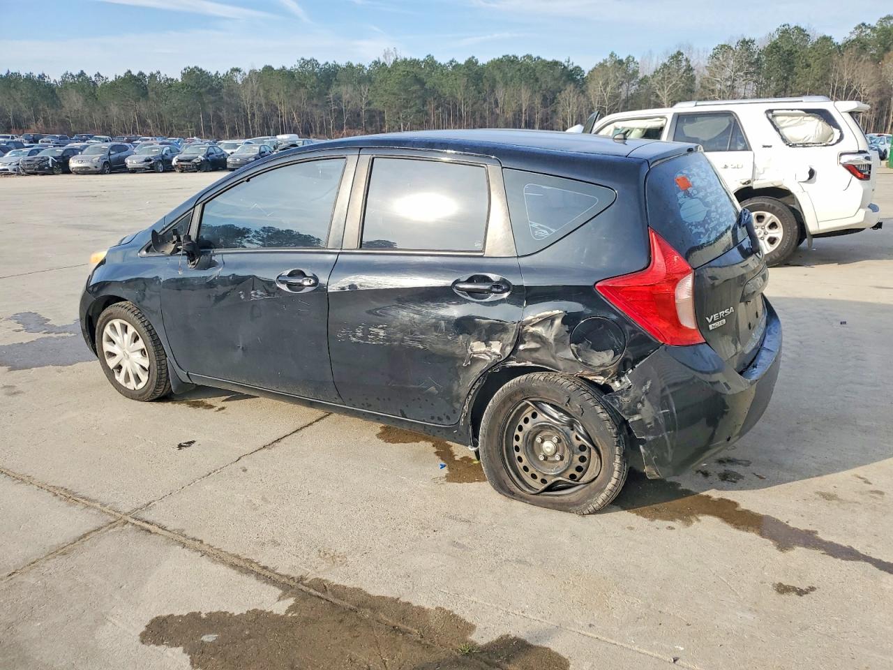 Nissan Versa S
