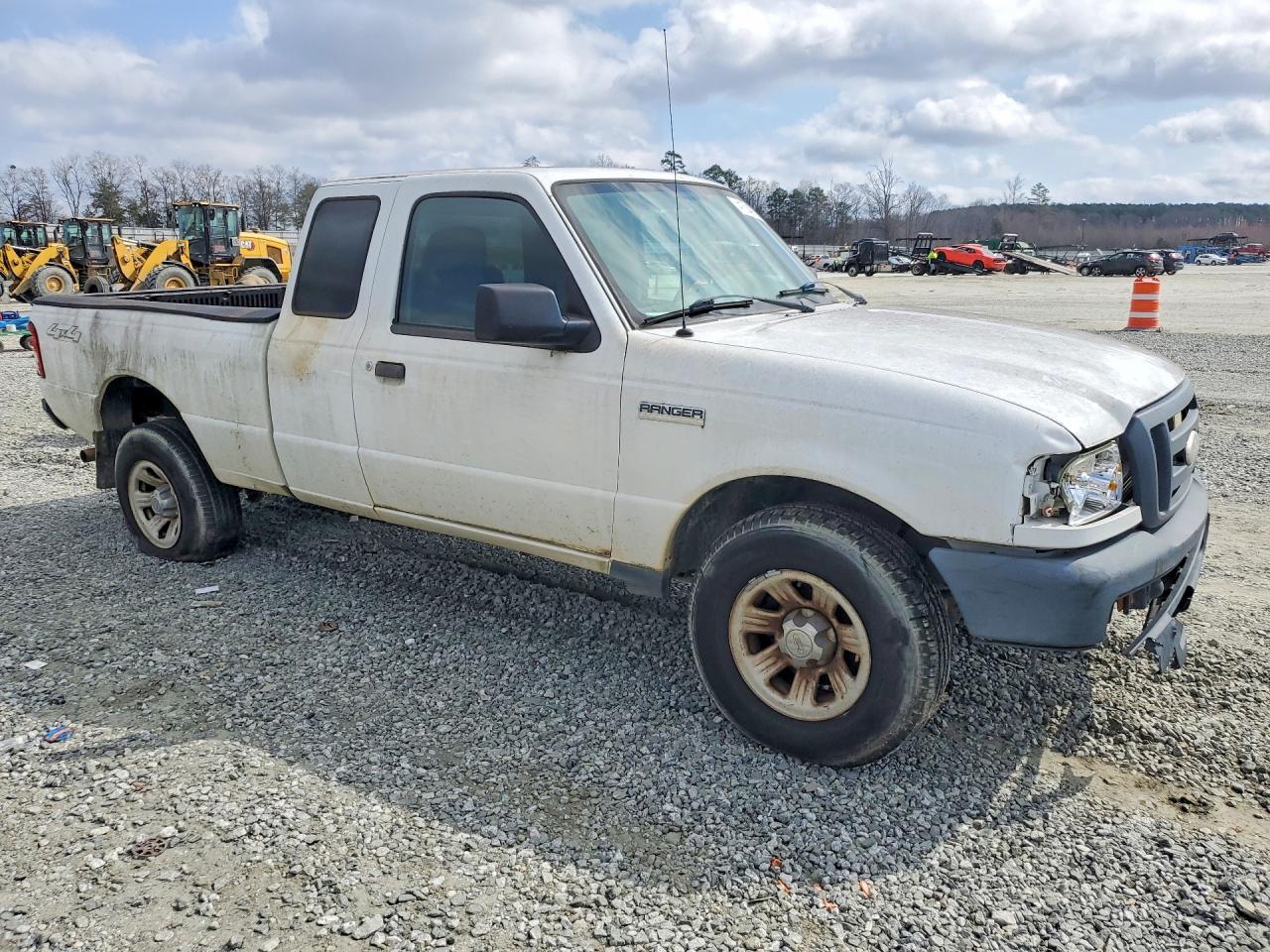 Ford Ranger Super Cab