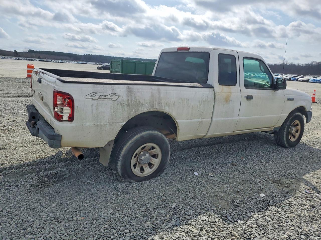Ford Ranger Super Cab