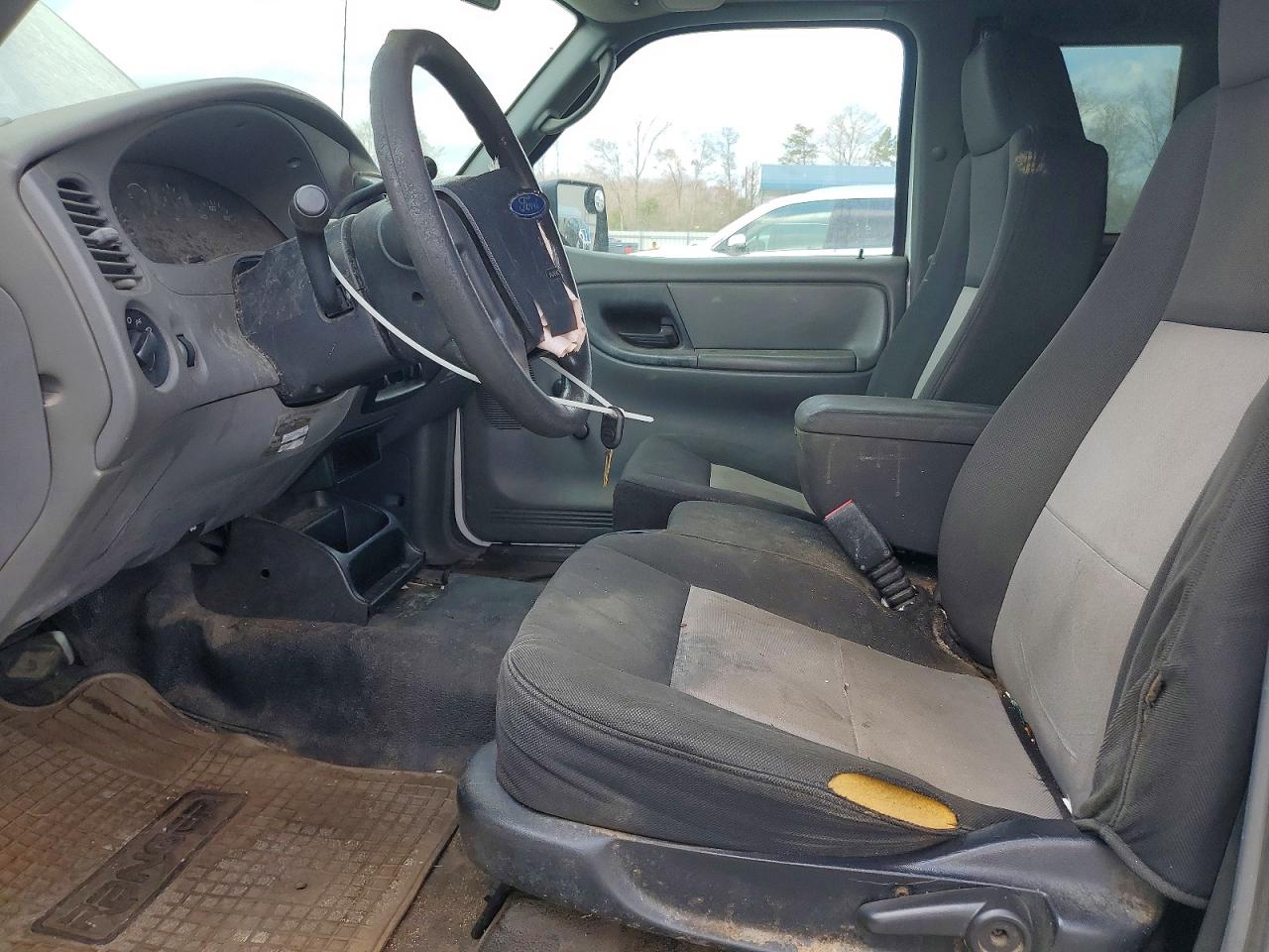 Ford Ranger Super Cab