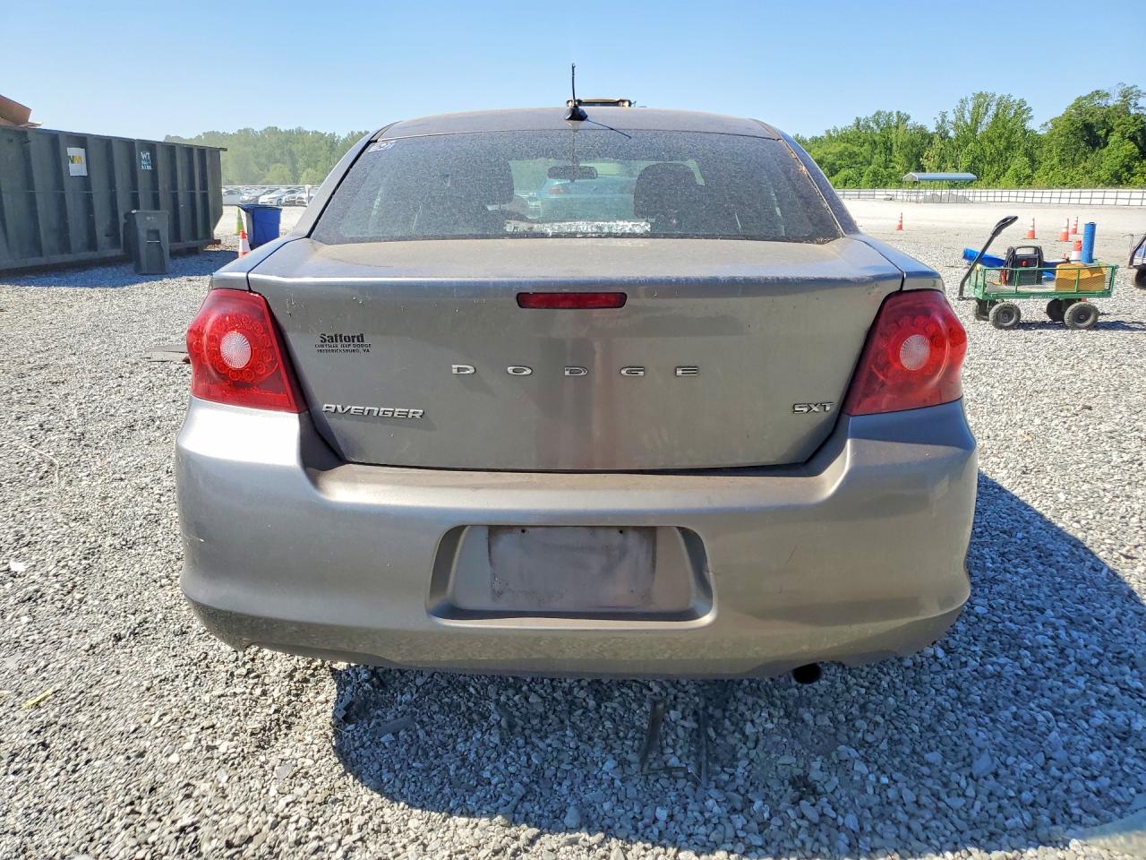 Dodge Avenger Sxt