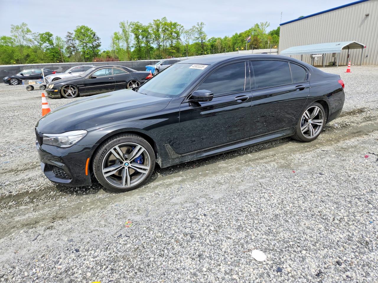 Salvage BMW 7 Series Image