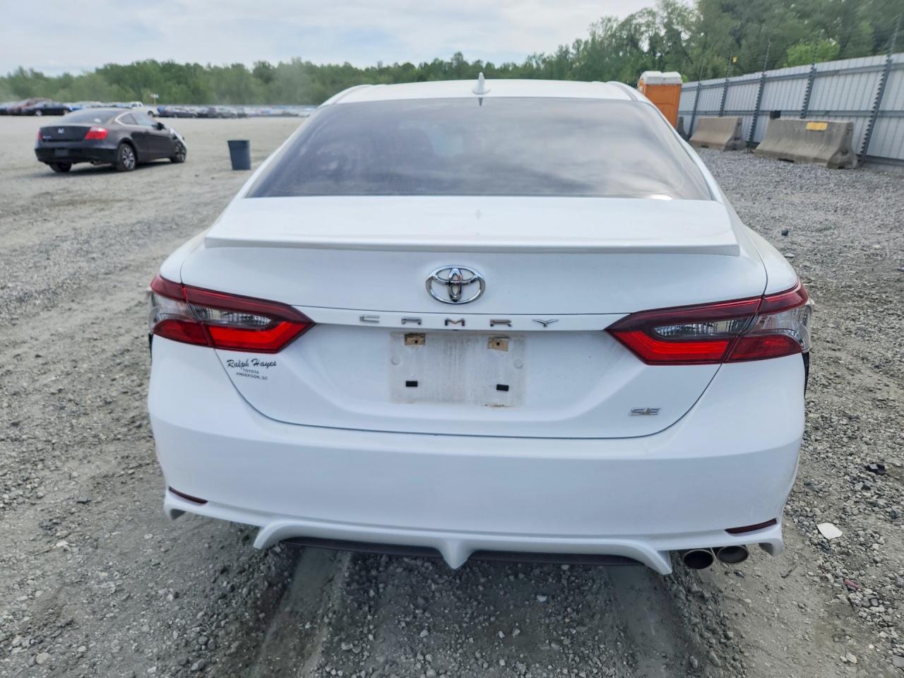 Toyota Camry Se