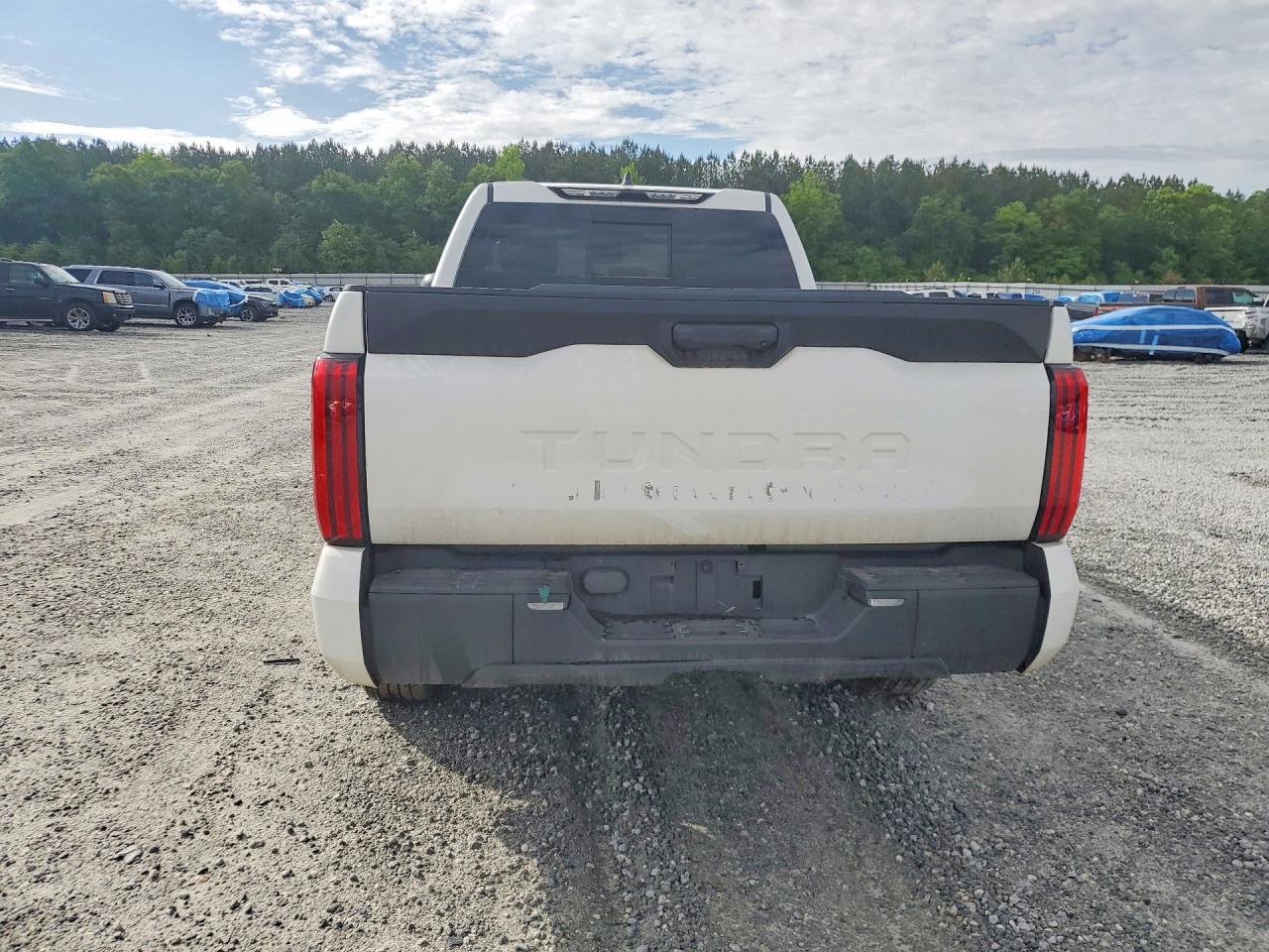 Toyota Tundra Sr