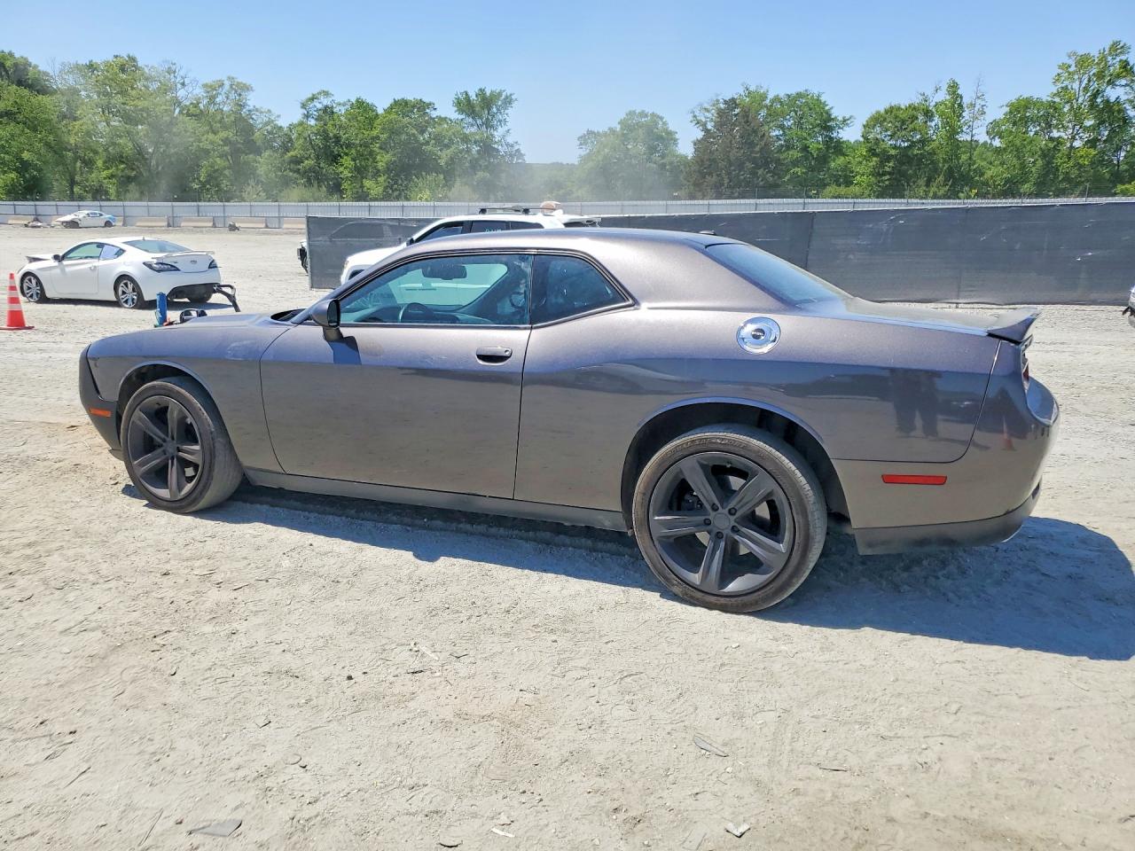 Dodge Challenger Sxt