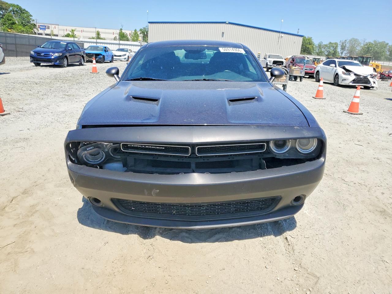 Dodge Challenger Sxt