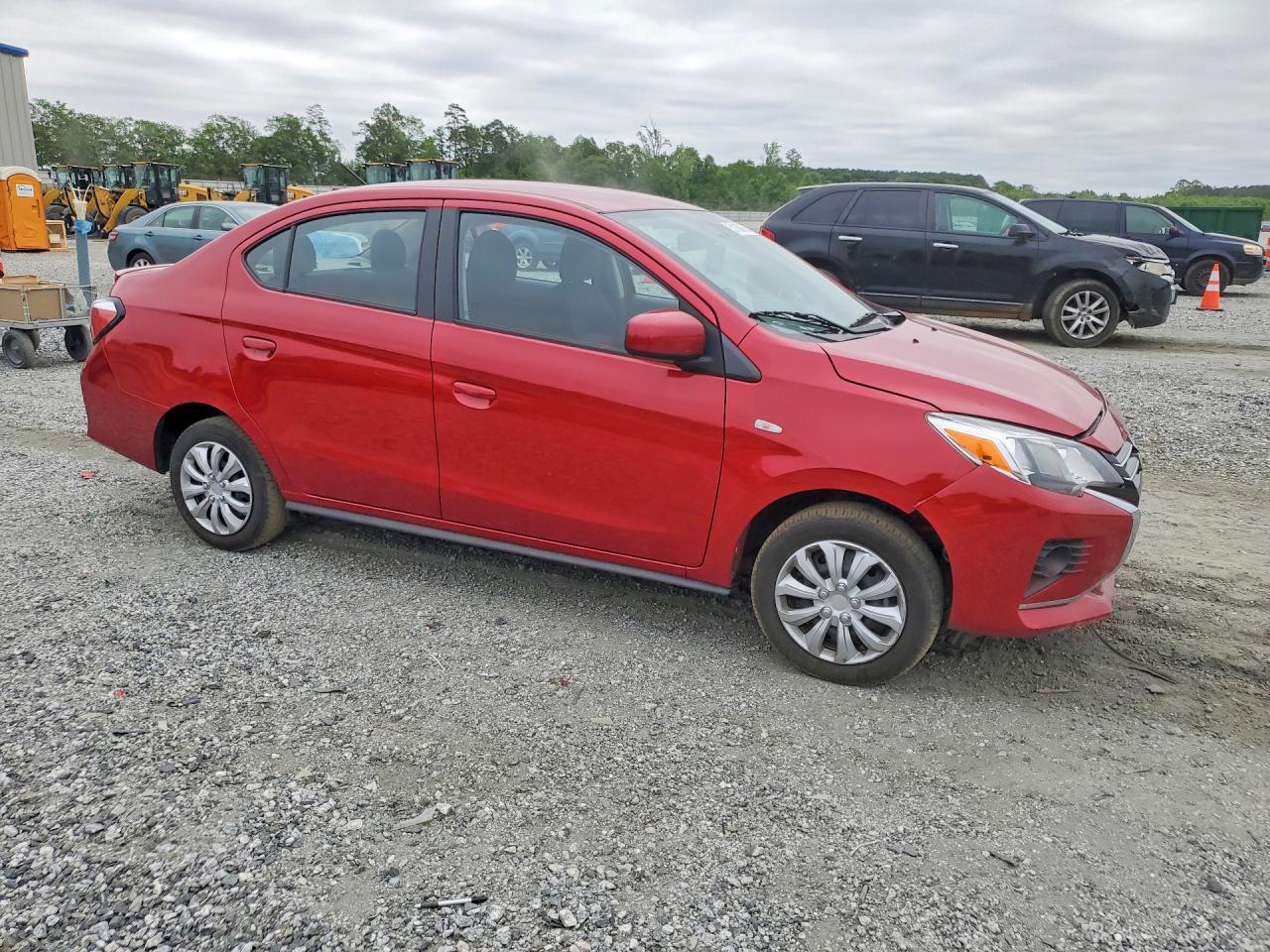 Mitsubishi Mirage G4 Es