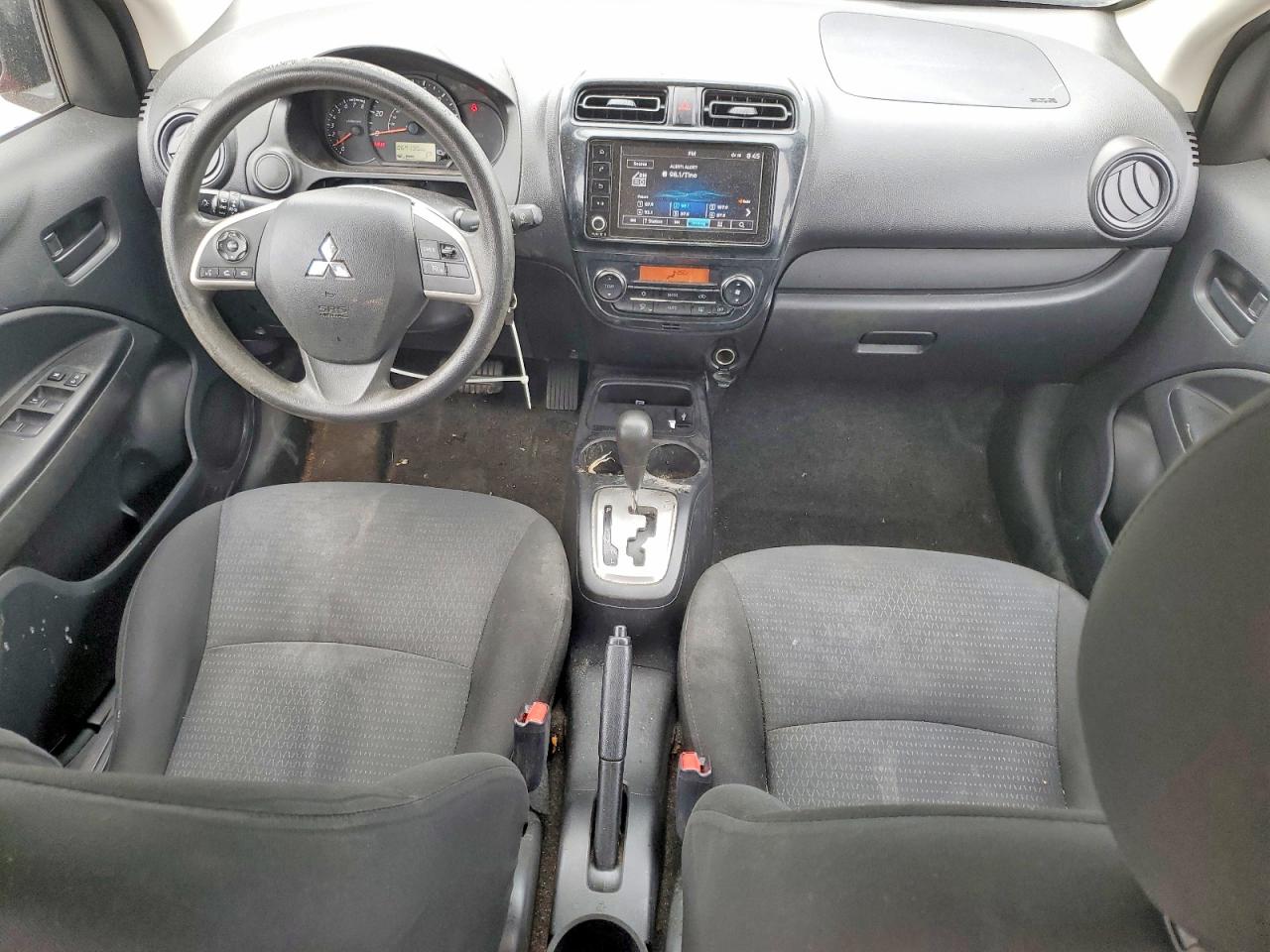 Mitsubishi Mirage G4 Es