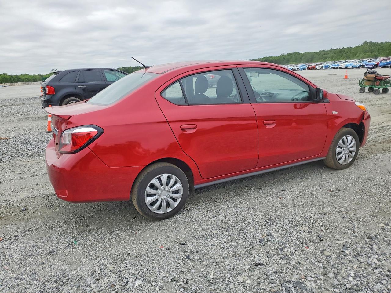 Mitsubishi Mirage G4 Es