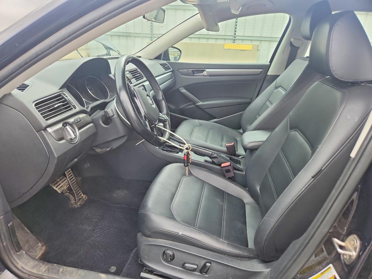 Volkswagen Passat S